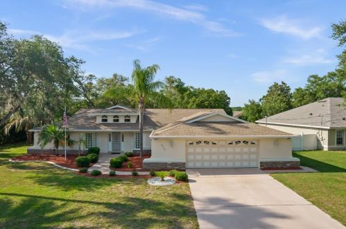 8345 Diver Ln, Brooksville FL  34608-6015 exterior