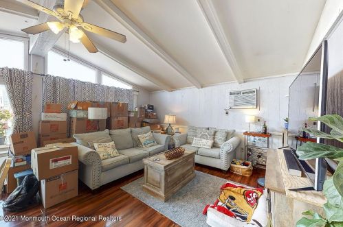 108 Monterey Dr, Bricktown NJ  08723-7009 exterior