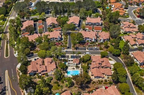 3566 Seahorn Cir, San Diego, CA 92130-1016