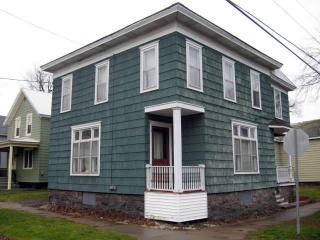 700 Elizabeth St, Ogdensburg, NY 13669-3422