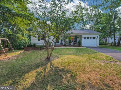 12509 Hawkins Ln, Spotsylvania VA  22551-8215 exterior