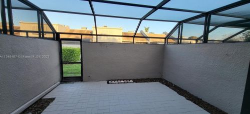 1505 113th Ave, Hollywood FL  33026-2623 exterior