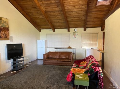 3790 Perch St, Willits CA  95490-8418 exterior