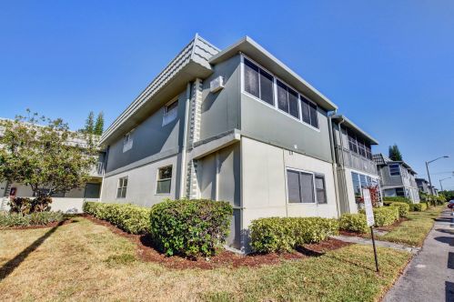 55 Flanders B, Delray Beach, FL 33484-5211