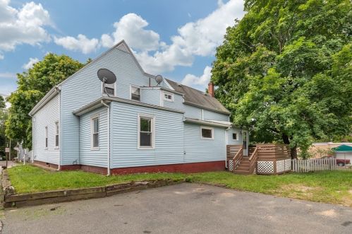 202 Ct St, Brockton MA 02302-4611 exterior