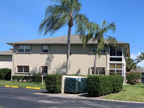 14 Lake Vista Trl, Fort Pierce, FL 34952-6335