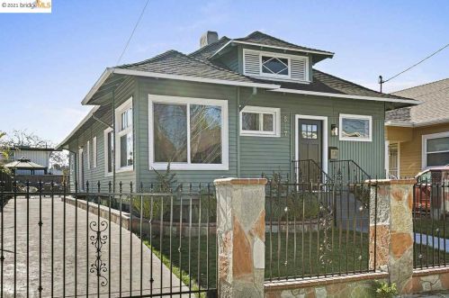 817 56th St, Oakland CA 94608-2704 exterior