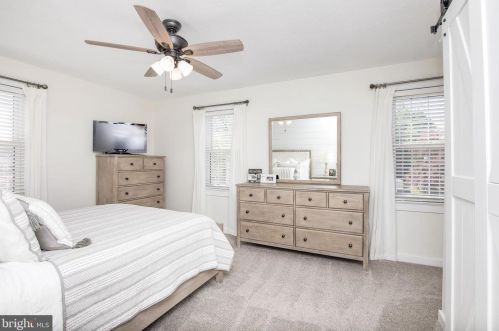 435 Oak Ave, West Deptford NJ  08097 exterior