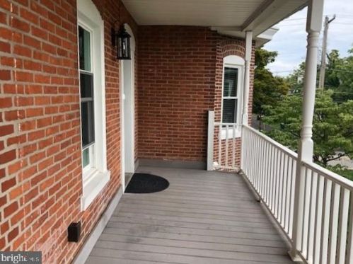 454 Main St, Harleysville PA  19438-2350 exterior