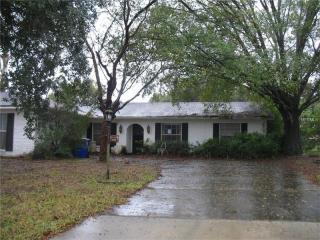 2013 Charnes Dr, Lakeland, FL 33813-2413