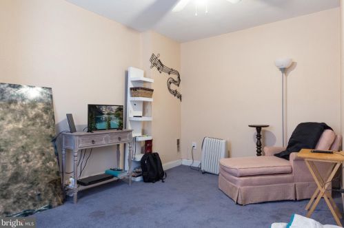 651 State St, Camden NJ  08102-1825 exterior