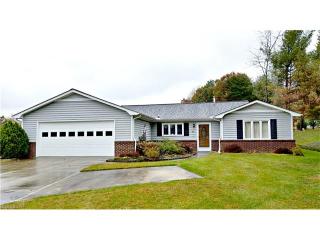 40 Wintry Dr, Hendersonville, NC 28792-2961
