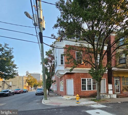225 7th St, Wilmington, DE 19801-2238