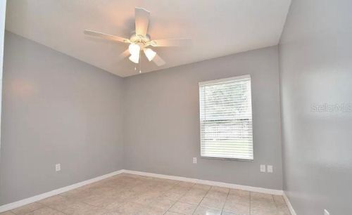 526 Gainsboro St, Deltona FL  32725-3275 exterior