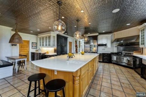 640 Ridgewood Ave, Ridgewood NJ  07450-3311 exterior