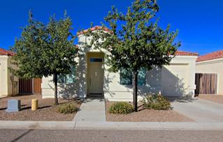 116 Warren St, Mesa, AZ 85207-8054