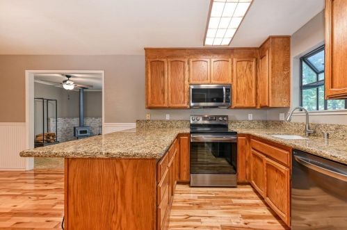 11398 Ragan Way, Grass Valley CA  95949-6722 exterior