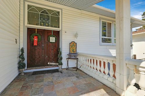 27750 Autumn Ct, Hayward, CA 94542-2104