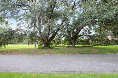 19704 Sea Rider Way, Lutz, FL 33559-7305