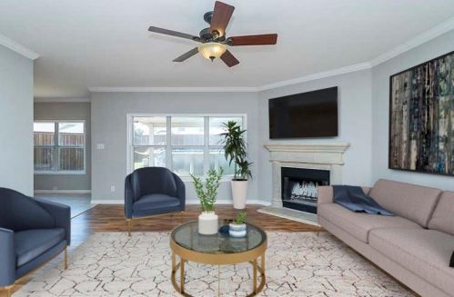 3500 Mustang Dr, Denton TX  76210-0344 exterior