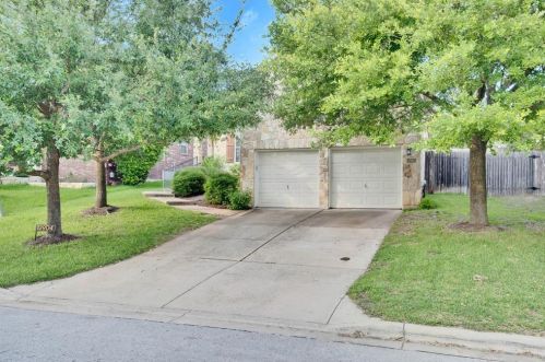 12904 Appaloosa Chase Dr, Austin TX  78732-1972 exterior