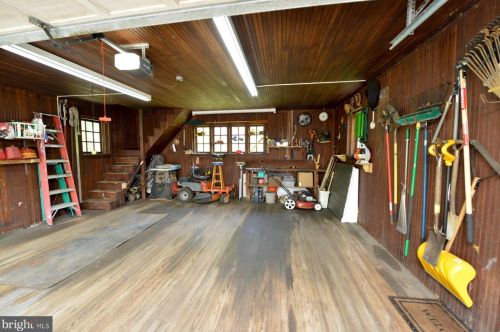 109 Princeton Ave, Wenonah NJ  08090-1938 exterior