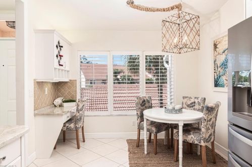 2365 Hidden Lake Dr, Naples, FL 34112-7515