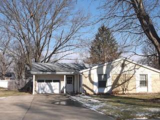 410 Chestnut St, Miami, OH 45056-2560