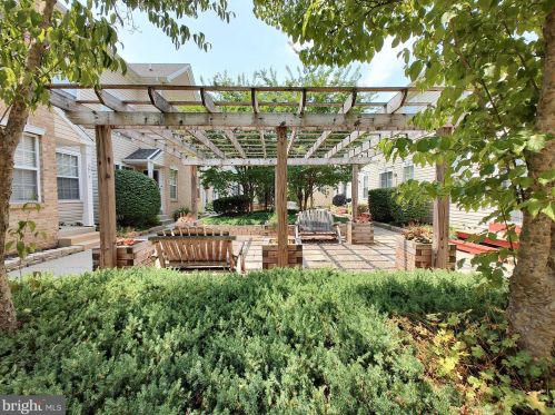 3617 Nancy Ward Cir, Gardenville, PA