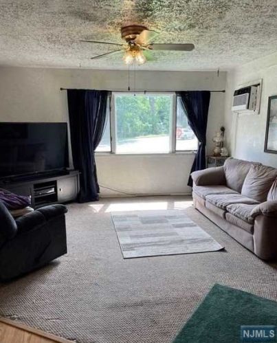 15 River Ter, Paterson NJ  07502-2029 exterior