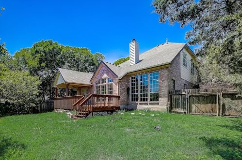 100 Parque Cir, Georgetown TX 78626-4537 exterior