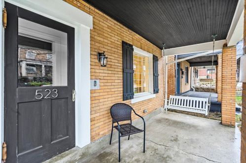 523 Lang Ave, Pittsburgh, PA 15208-2903