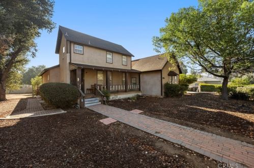 110 Poe St, Lake Elsinore, CA 92530-3628