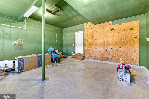 120 Revolutionary Blvd, Dover DE  19901-8871 exterior