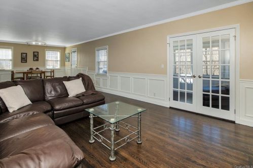 179 Benic Pl, Hawthorne NY  10532-1033 exterior