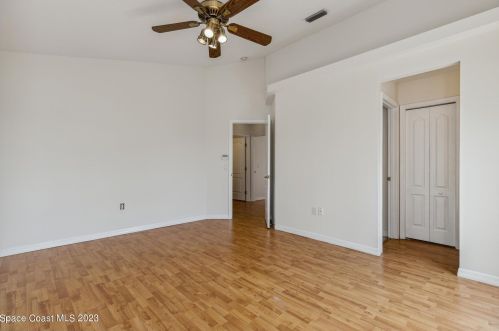 222 Summers Creek Dr, Merritt Island FL  32952-2684 exterior