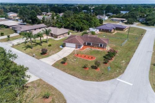 1689 Dublin Rd, Deltona, FL 32738-4056