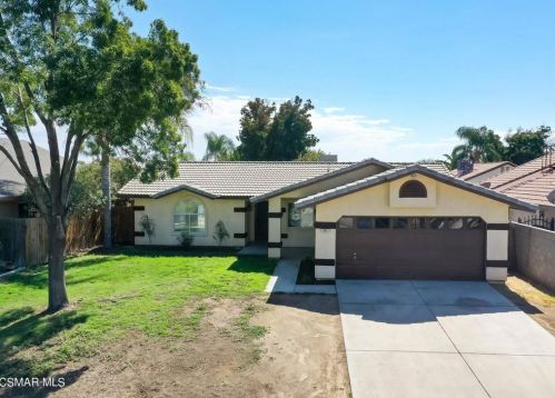 641 Camp Ave, Bakersfield, CA 93263-3515