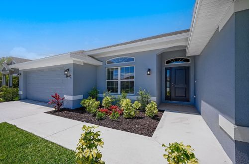 8677 Waterstone Blvd, Fort Pierce, FL 34951-1600