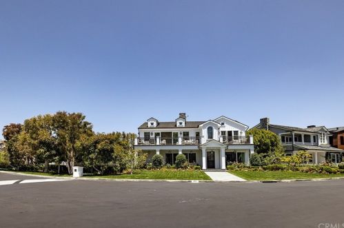 2511 Bayshore Dr, Newport Beach, CA 92663-5606