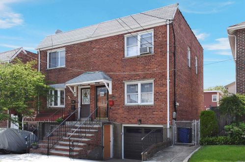 149-54 Tahoe St, Jamaica, NY 11417-3028