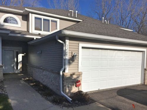 2247 Ferris Ln, Saint Paul, MN 55113-3877