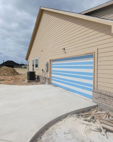 7520 High View Rd, Weatherford, TX 76085-8082