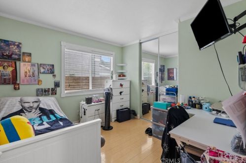 30508 Park Vista Dr, Santa Clarita CA  91384-3795 exterior