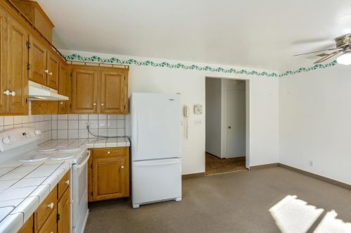 1822 Flickinger Ave, San Jose CA  95131-1920 exterior