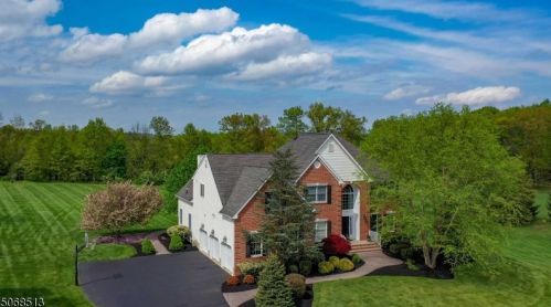 3 Countryside Rd, East Amwell Township NJ  08551-2050 exterior