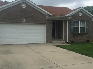 102 Red Hawk Dr, Big Spring KY  40175-9449 exterior
