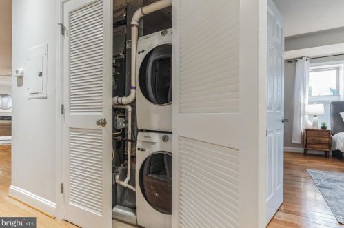 1300 Taylor St, Washington DC  20011-5531 exterior