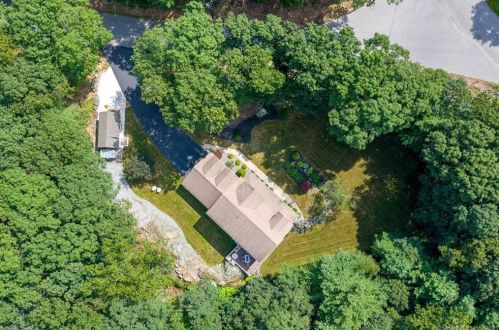 371 Fox Rd, Putnam CT  06260-2732 exterior