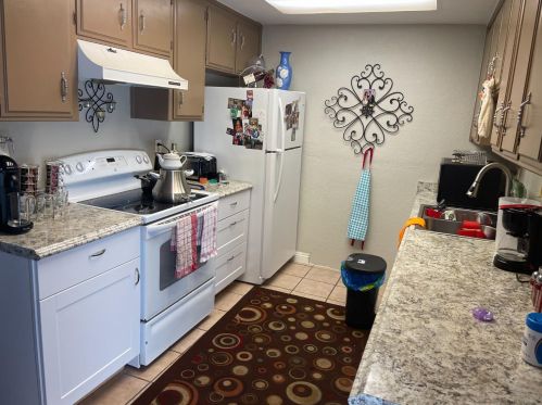 430 Tulane Way, Turlock CA  95382-0615 exterior